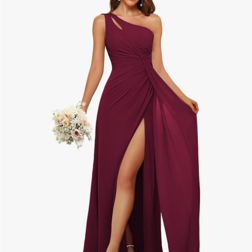 Elegant One-Shoulder Burgundy Evening Dress